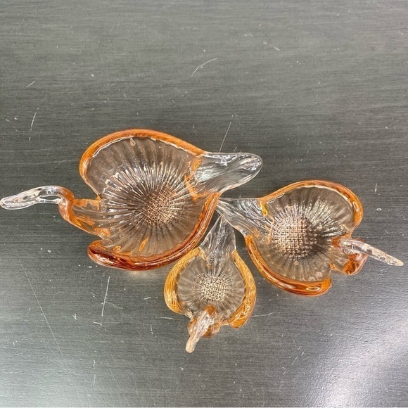 Vintage Art Glass Nesting Swans Made in Italy Salmon Amber Bowl Trinket Dishes - Picture 4 of 16